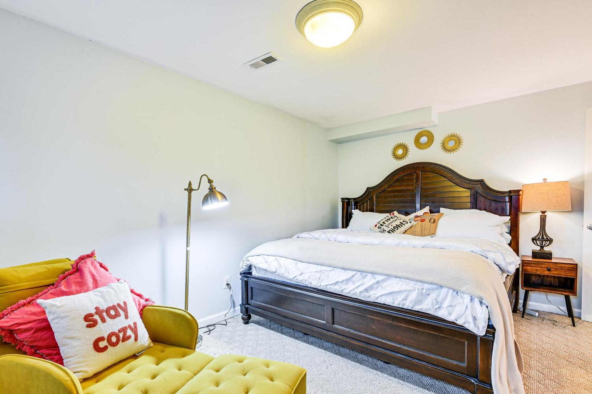 Pet-Friendly Silver Spring Condo With Yard! Exterior photo