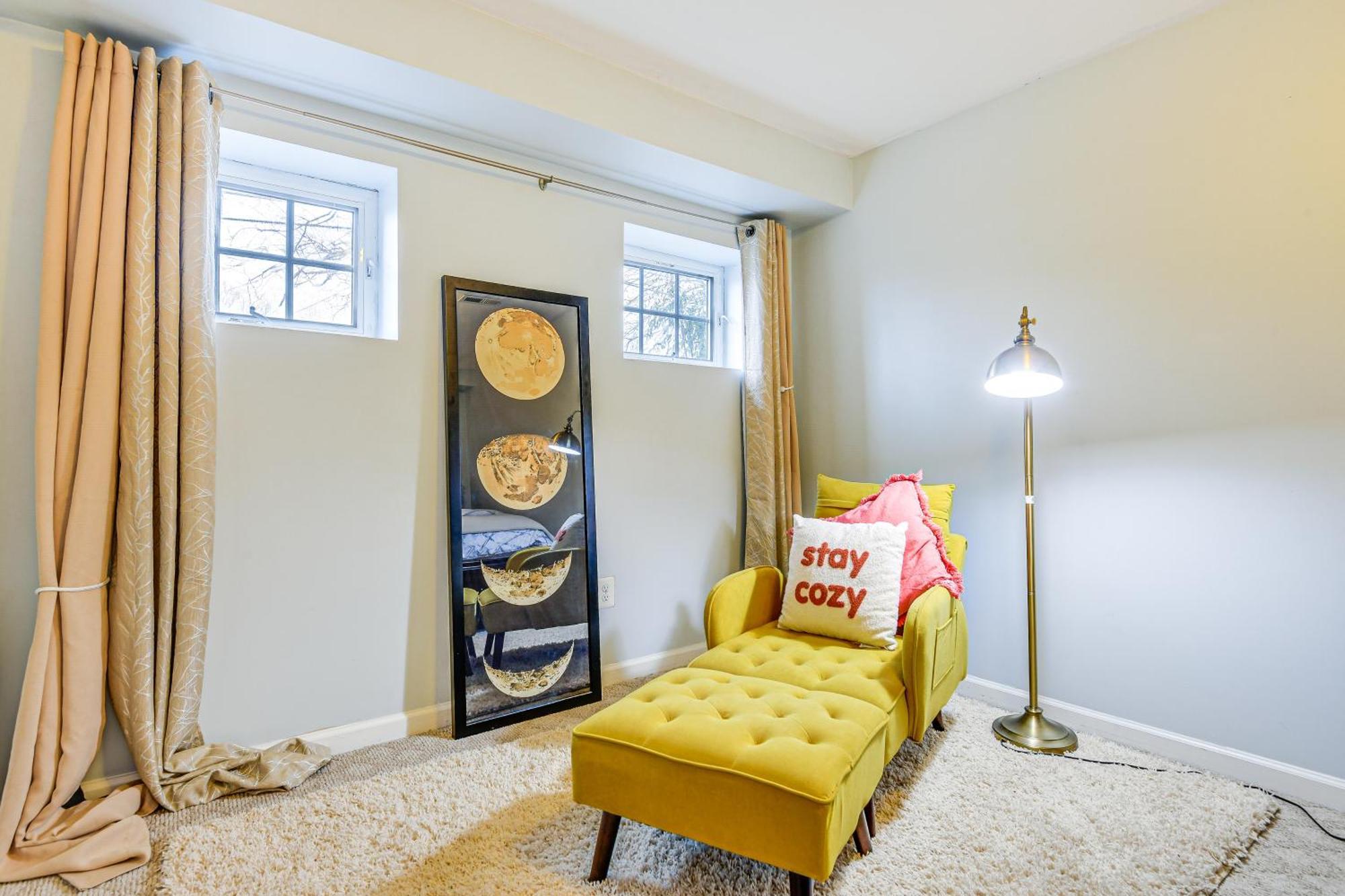 Pet-Friendly Silver Spring Condo With Yard! Exterior photo